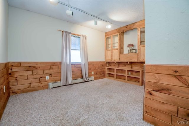 17 Hilltop Lane, Volney, NY 13069