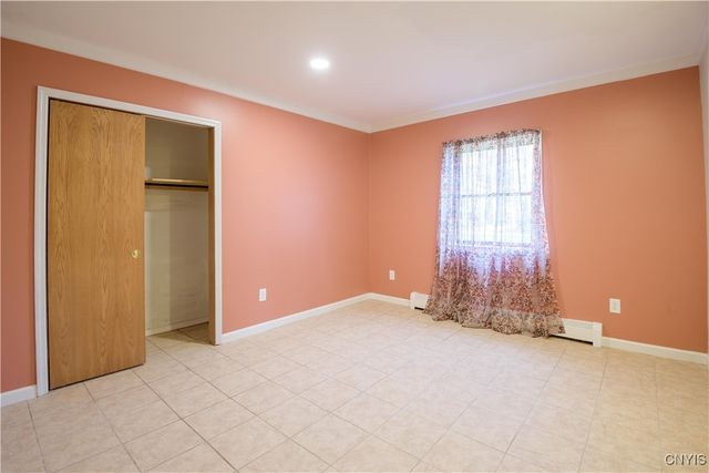 17 Hilltop Lane, Volney, NY 13069