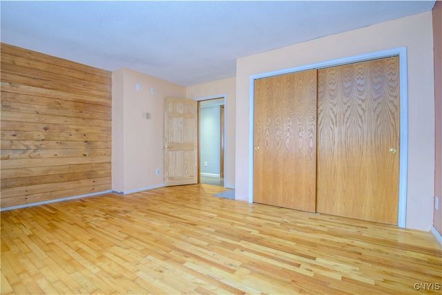 17 Hilltop Lane, Volney, NY 13069