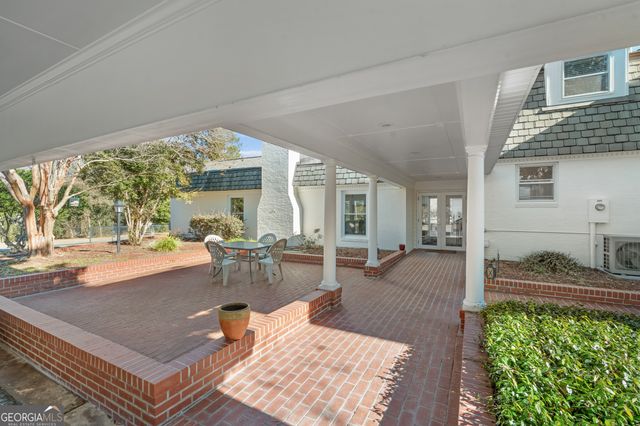 513 Highpoint Circle, Statesboro, GA 30458