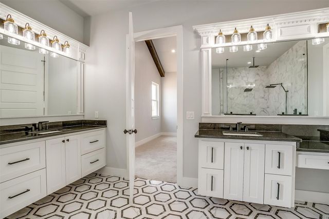 12012 Bella Vino Drive, Fort Worth, TX 76126