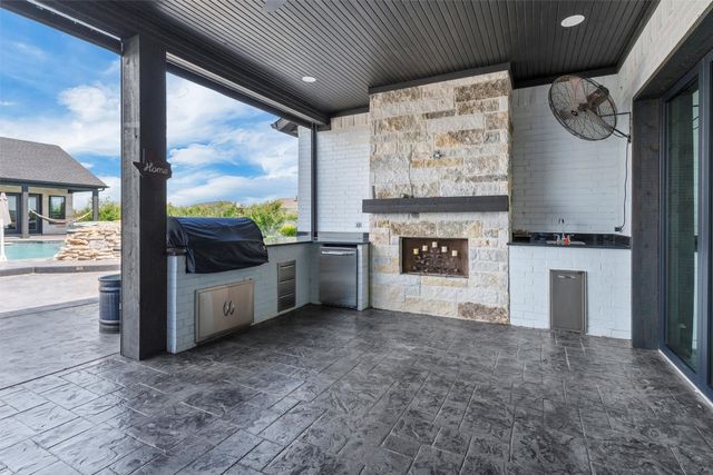 12012 Bella Vino Drive, Fort Worth, TX 76126