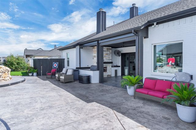 12012 Bella Vino Drive, Fort Worth, TX 76126