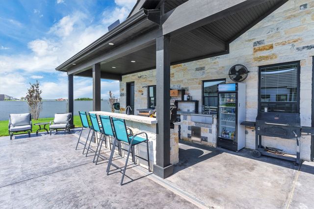 12012 Bella Vino Drive, Fort Worth, TX 76126