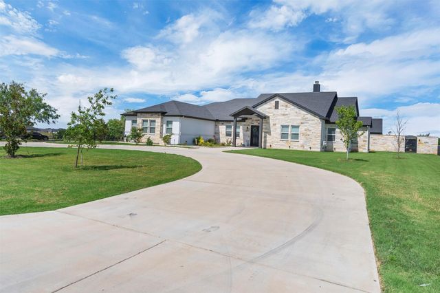 12012 Bella Vino Drive, Fort Worth, TX 76126