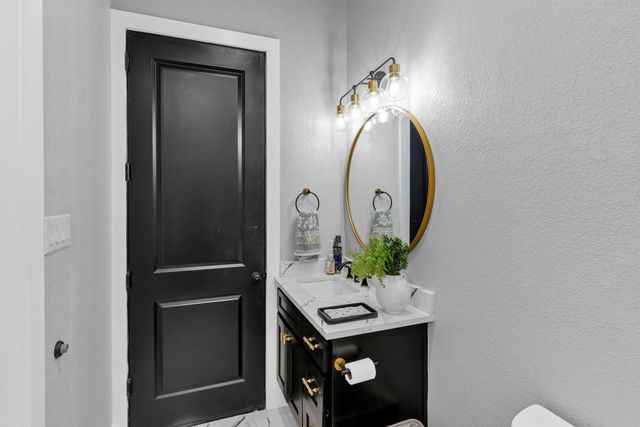 12012 Bella Vino Drive, Fort Worth, TX 76126