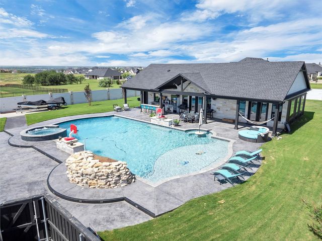 12012 Bella Vino Drive, Fort Worth, TX 76126