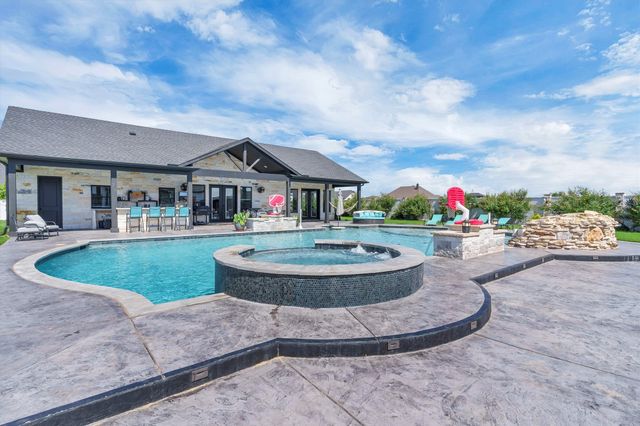 12012 Bella Vino Drive, Fort Worth, TX 76126