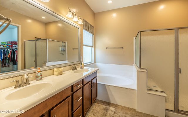 6567 W Whispering Windmill Lane, Marana, AZ 85658