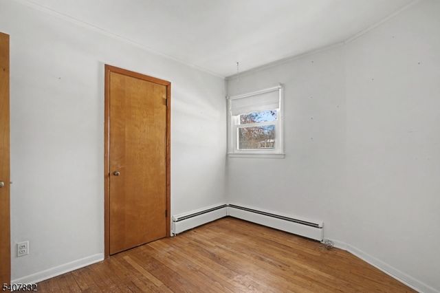 11 Cypress Ave, Lincoln Park Boro, NJ 07035