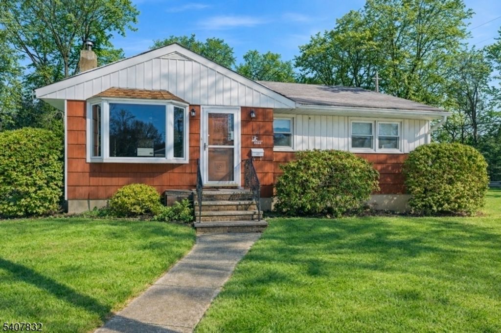 11 Cypress Ave, Lincoln Park Boro, NJ 07035