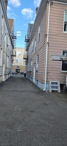 5 Frederick Ter 3, Irvington Twp., NJ 07111