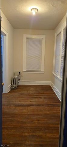 5 Frederick Ter 3, Irvington Twp., NJ 07111