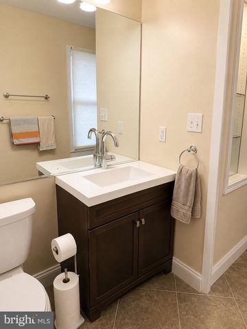 4508 CHESTNUT ST, Bethesda, MD 20814