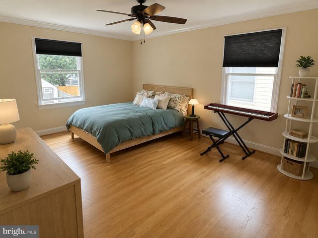 4508 CHESTNUT ST, Bethesda, MD 20814
