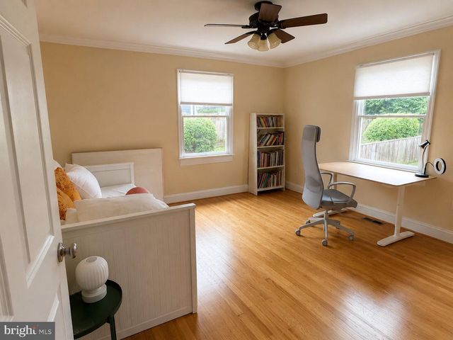 4508 CHESTNUT ST, Bethesda, MD 20814