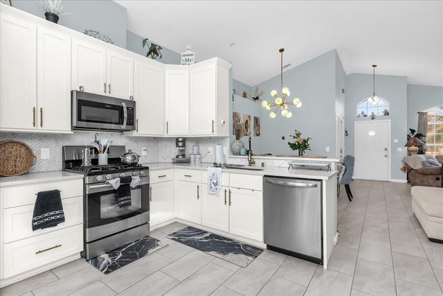 2630 MEADOW OAKS LOOP, Clermont, FL 34714