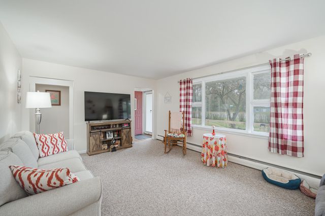 3104 E Apple Avenue, Muskegon, MI 49442