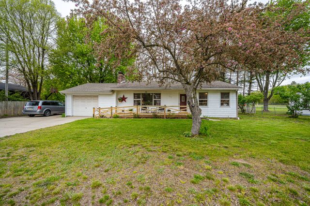 3104 E Apple Avenue, Muskegon, MI 49442