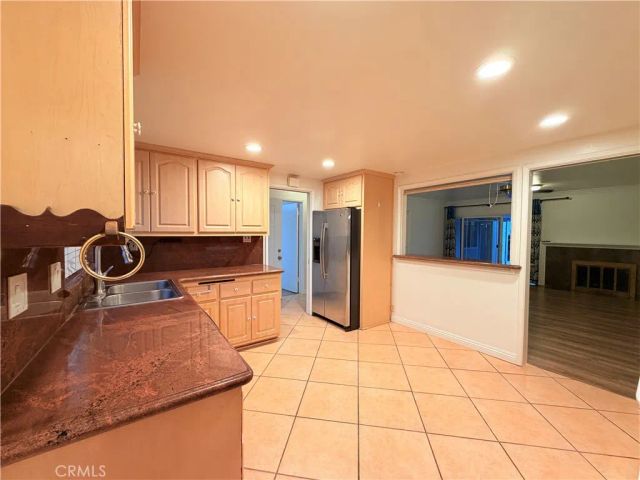 1525 W Houston, Fullerton, CA 92833