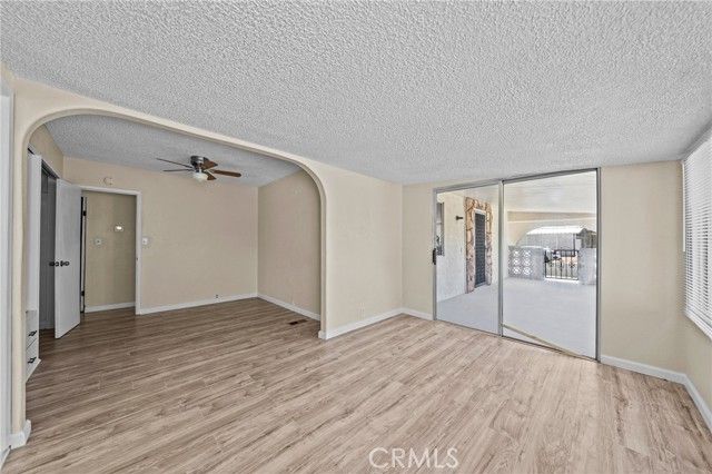 560 Santa Clara Circle, Hemet, CA 92543