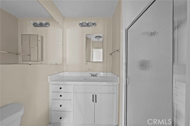 560 Santa Clara Circle, Hemet, CA 92543