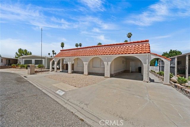 560 Santa Clara Circle, Hemet, CA 92543