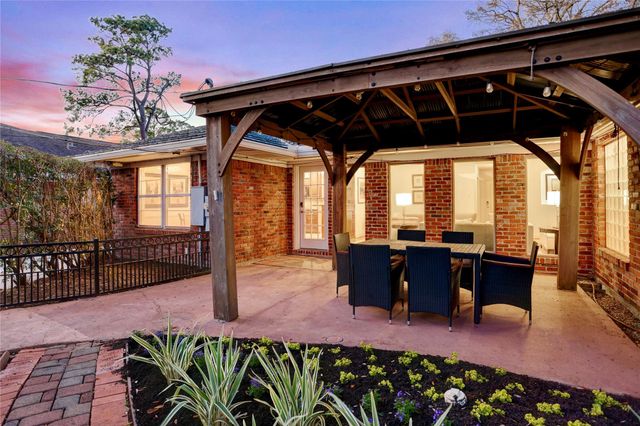 4311 Mcdermed Drive, Houston, TX 77035