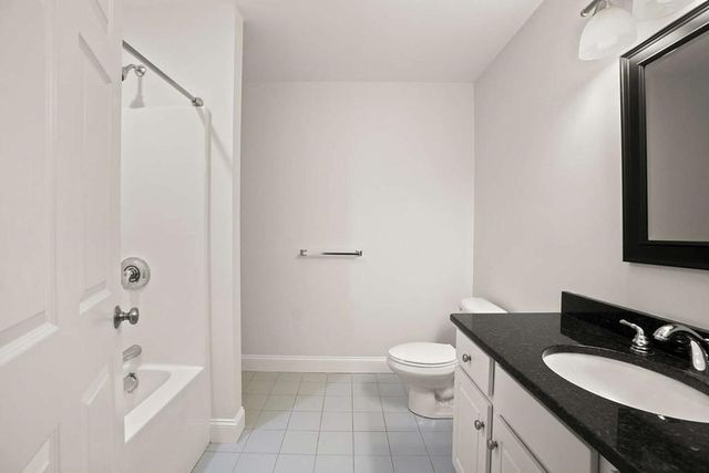 120 Wyllis Ave 424, Everett, MA 02149