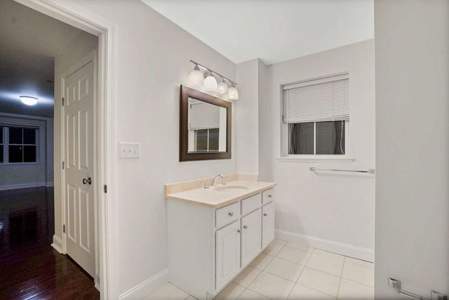 120 Wyllis Ave 424, Everett, MA 02149
