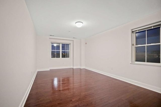 120 Wyllis Ave 424, Everett, MA 02149