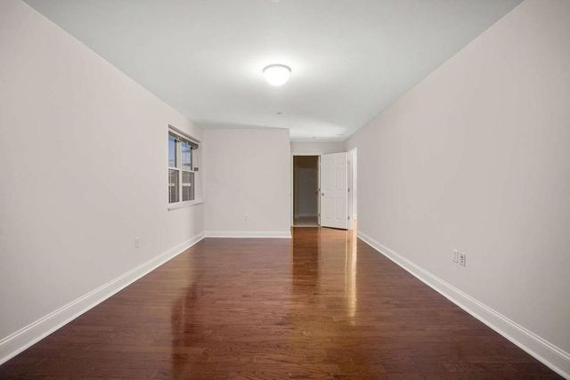 120 Wyllis Ave 424, Everett, MA 02149