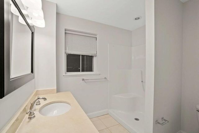 120 Wyllis Ave 424, Everett, MA 02149