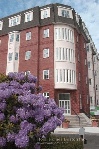 120 Wyllis Ave 424, Everett, MA 02149