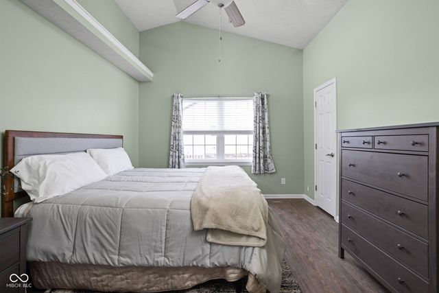 349 E Quail Wood Lane, Westfield, IN 46074