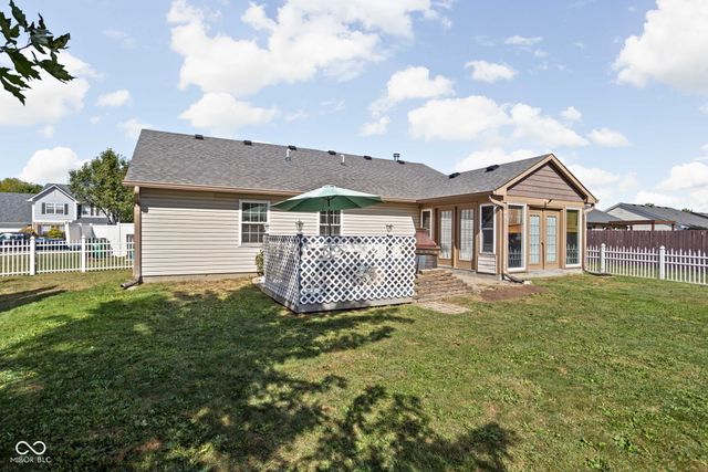 349 E Quail Wood Lane, Westfield, IN 46074