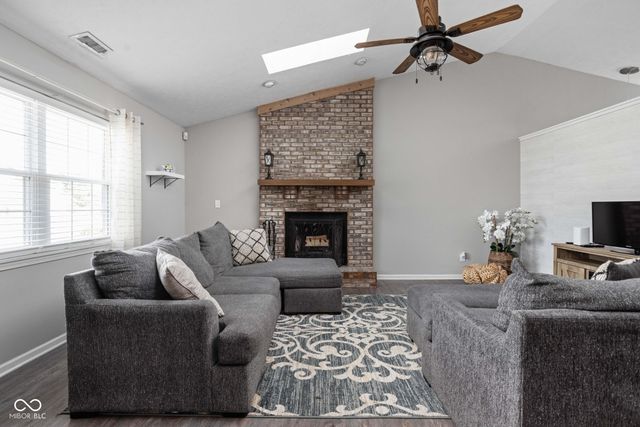 349 E Quail Wood Lane, Westfield, IN 46074