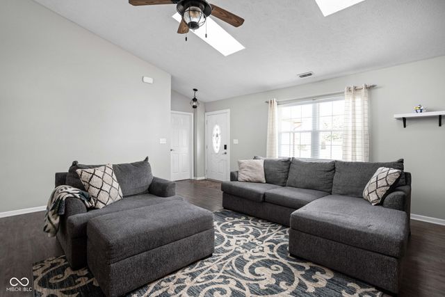 349 E Quail Wood Lane, Westfield, IN 46074