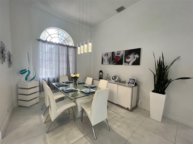9963 NW 64th Ct, Parkland, FL 33076