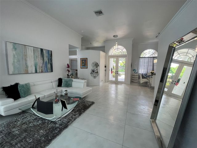 9963 NW 64th Ct, Parkland, FL 33076