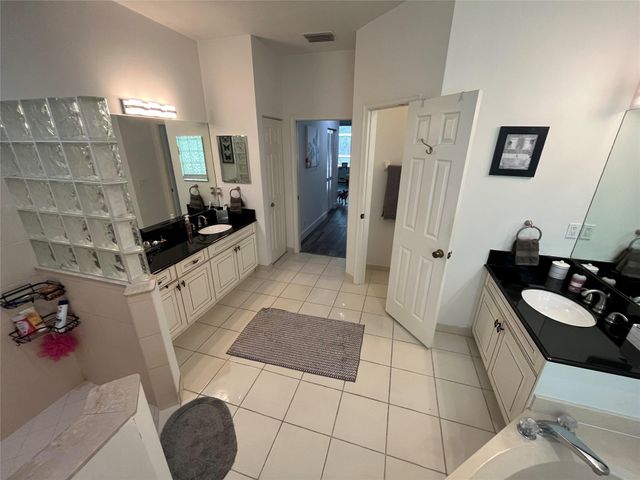9963 NW 64th Ct, Parkland, FL 33076