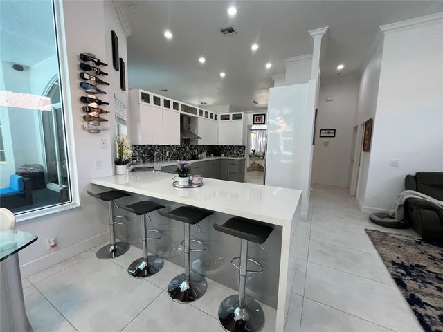 9963 NW 64th Ct, Parkland, FL 33076