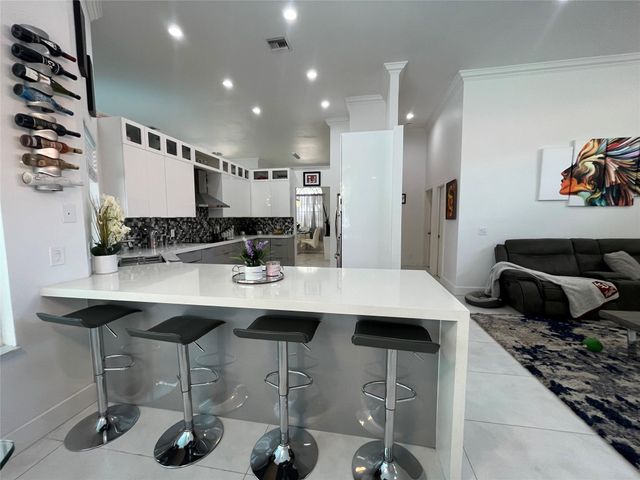 9963 NW 64th Ct, Parkland, FL 33076