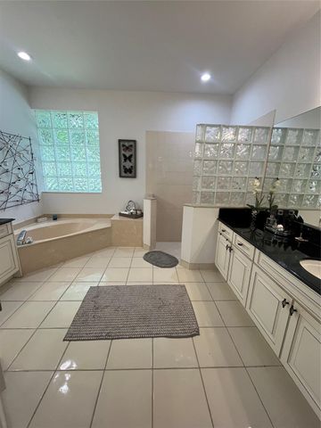 9963 NW 64th Ct, Parkland, FL 33076