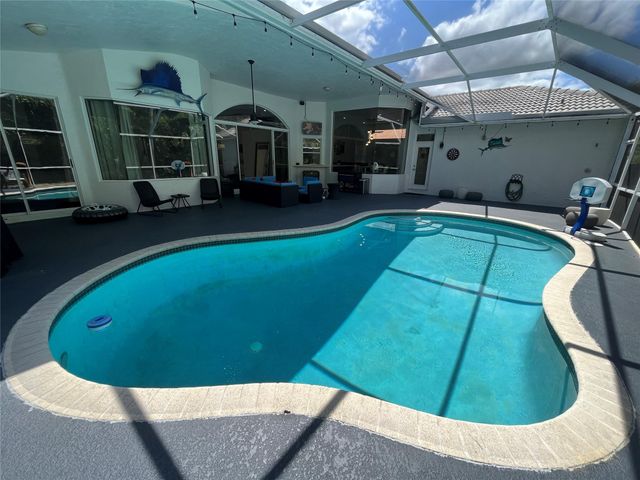 9963 NW 64th Ct, Parkland, FL 33076