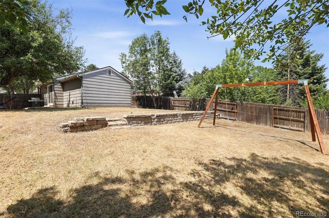 2320 E Cherrywood Drive, Lafayette, CO 80026