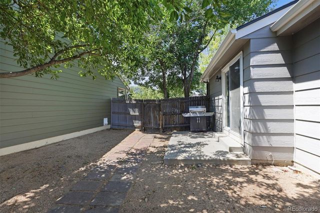 2320 E Cherrywood Drive, Lafayette, CO 80026