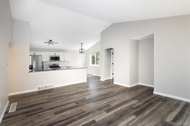 2320 E Cherrywood Drive, Lafayette, CO 80026