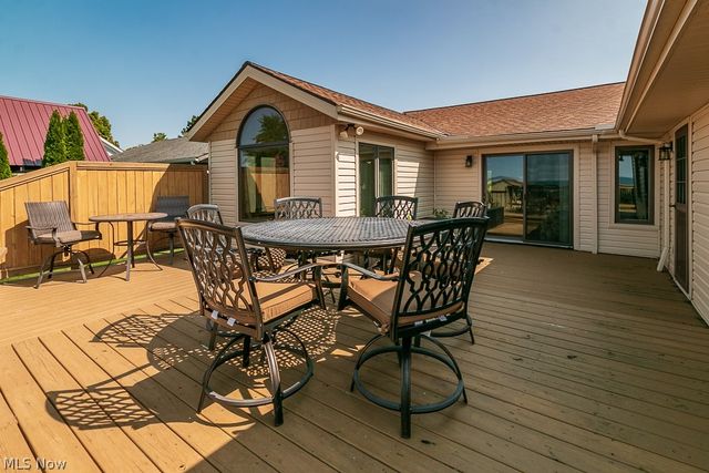 33091 Lake Shore Boulevard, Eastlake, OH 44095