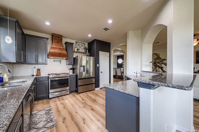 2047 Pecan Bend, New Braunfels, TX 78130